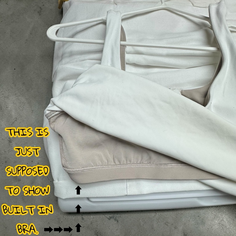 lululemon athletica White Crop Top - Picture 4 of 4